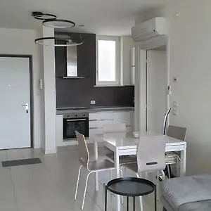 Isola Blu Luxury Apartment