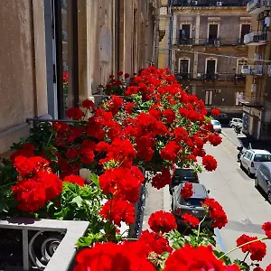 https://ferrini-home-rindone-6.sicilyhotelsitaly.net