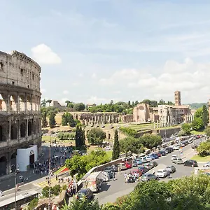 Colosseo Panoramic 2* Rome