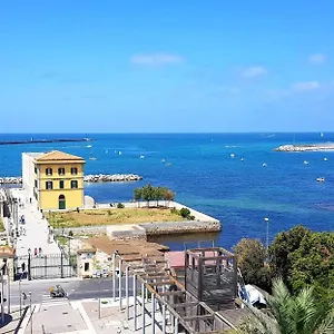  Apartment Almare - Sea Front Italien